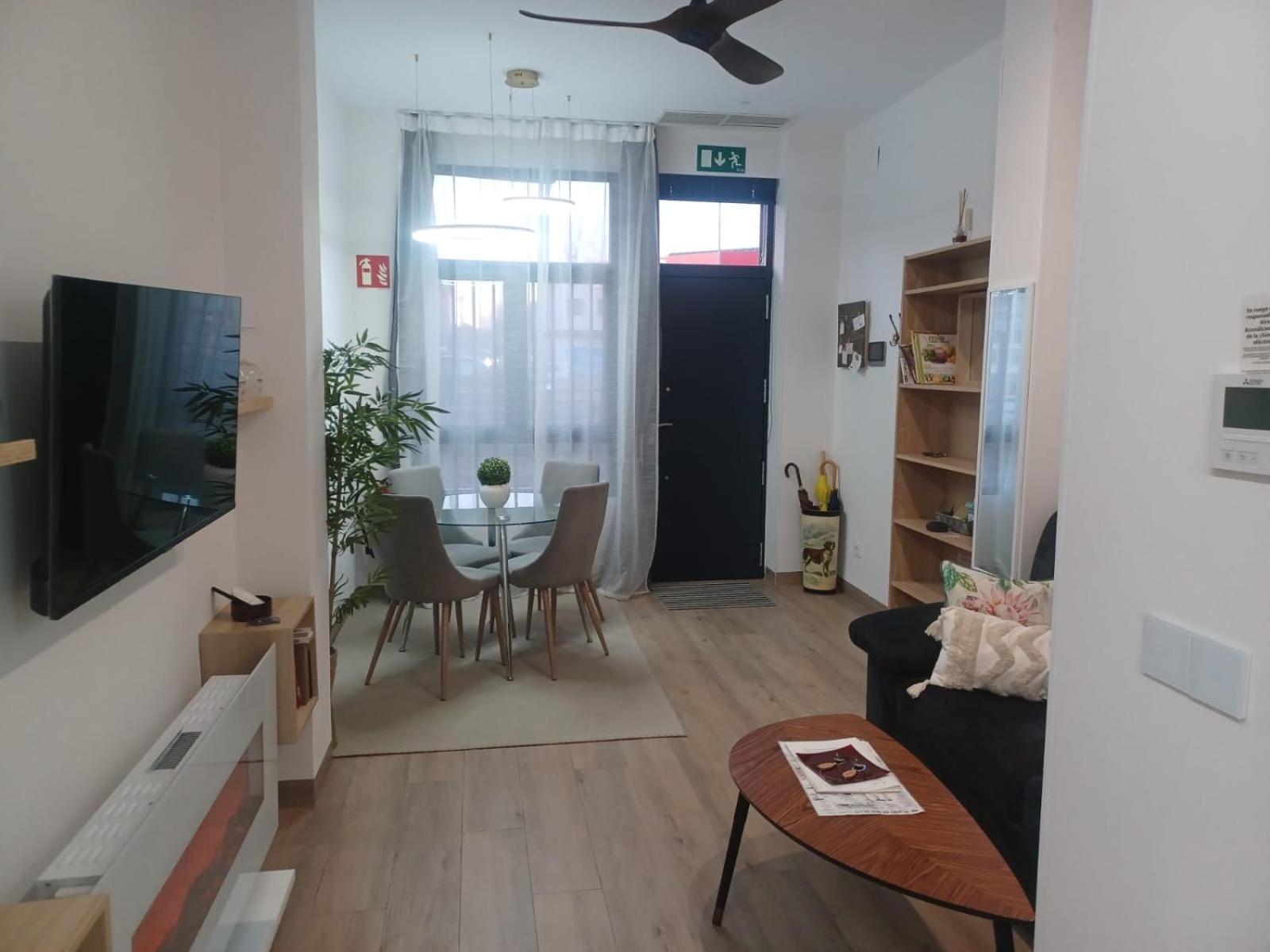 Apartamento El Paseo A 169 - Junto A La Madrid